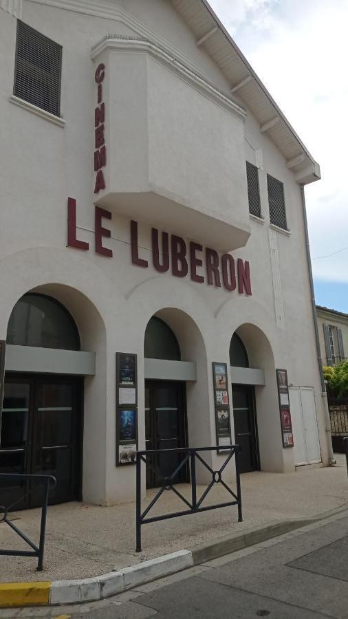 Les Cigales Acomodação com café da manhã Villelaure Exterior foto